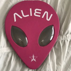 Jeffree Star Alien Palette
